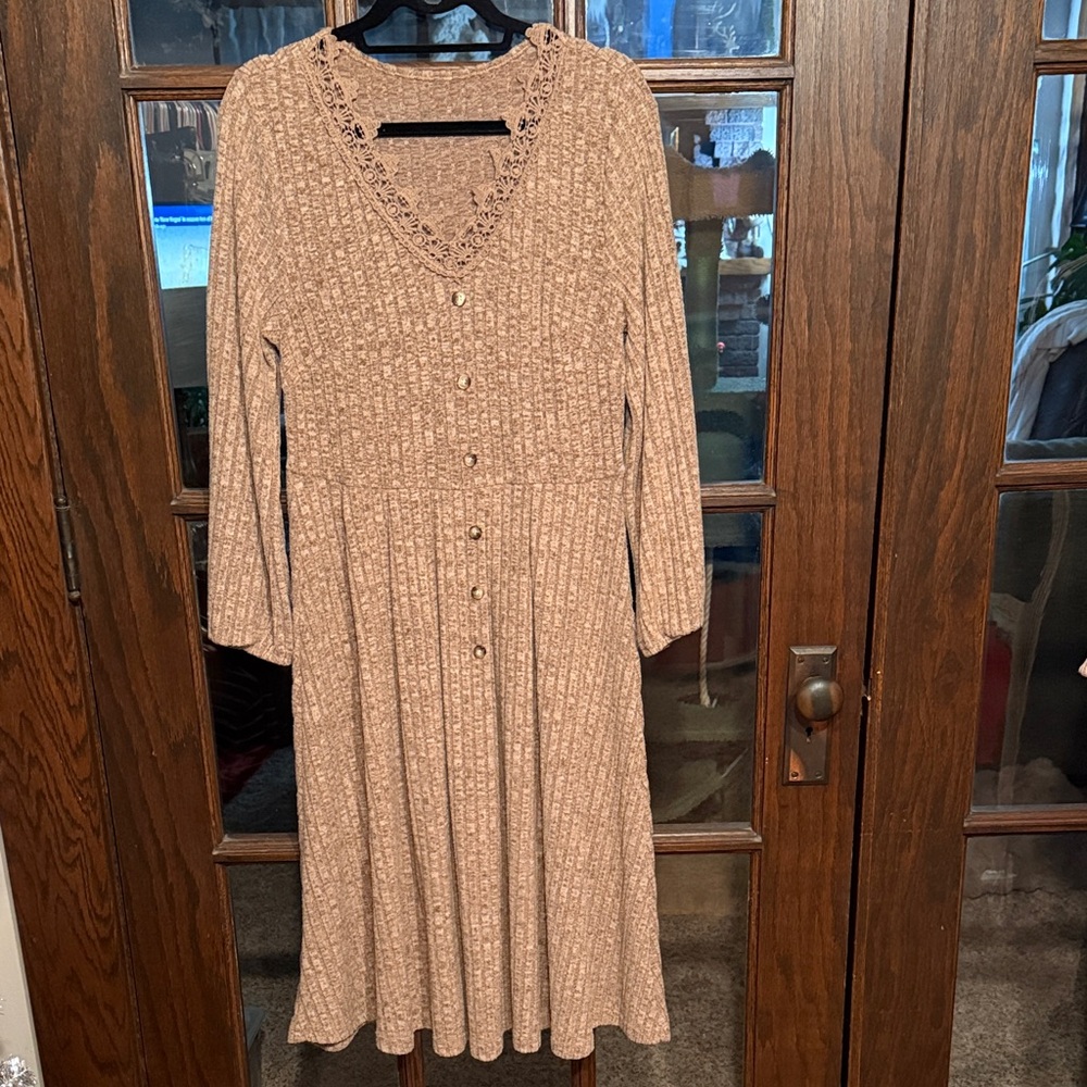 Womens Tan Ribbed Knit Midi Dress Lace Trim‎ V-Neck Button Front Long Sleeve L